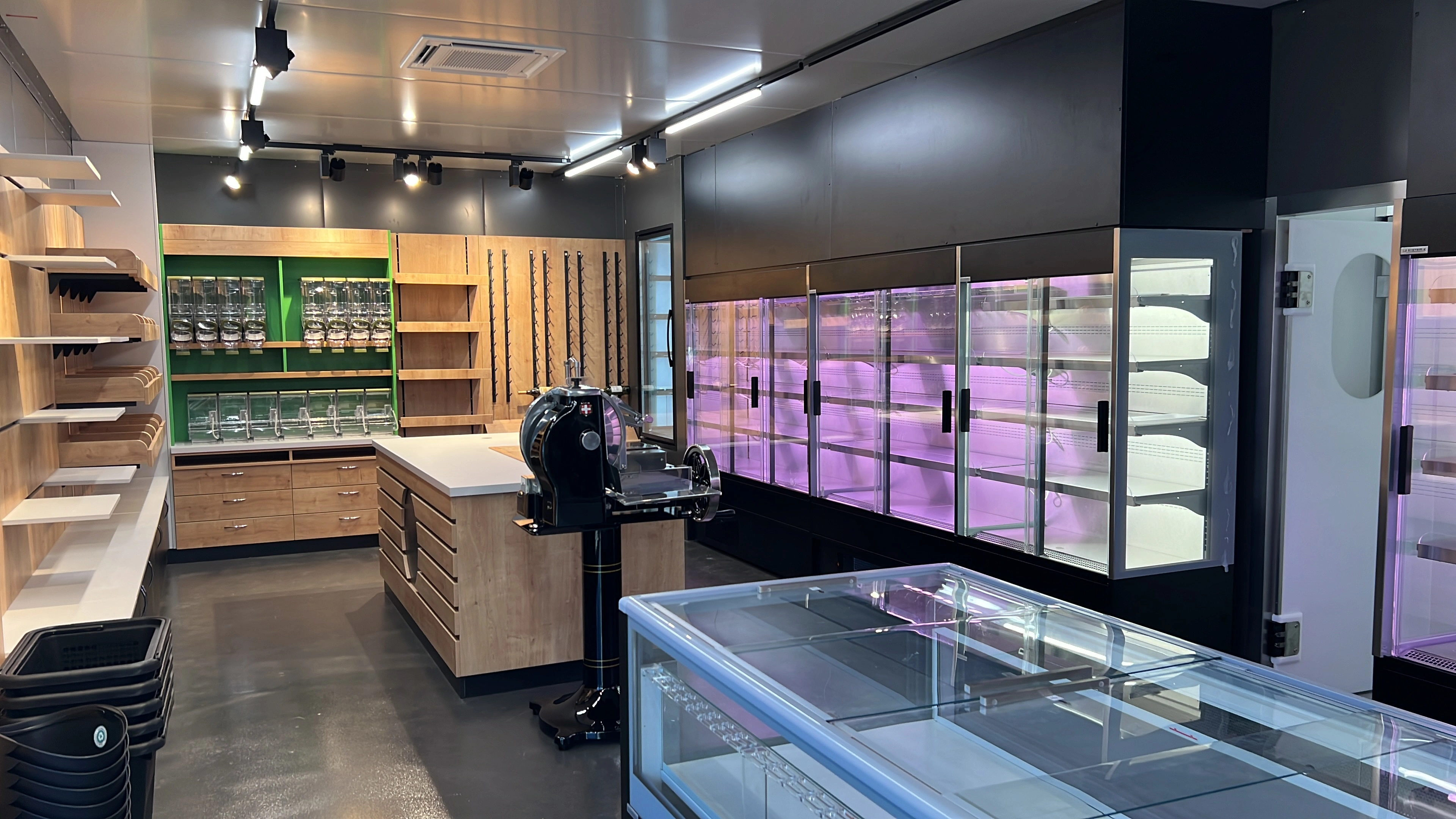Vitrine boucherie et charcuterie