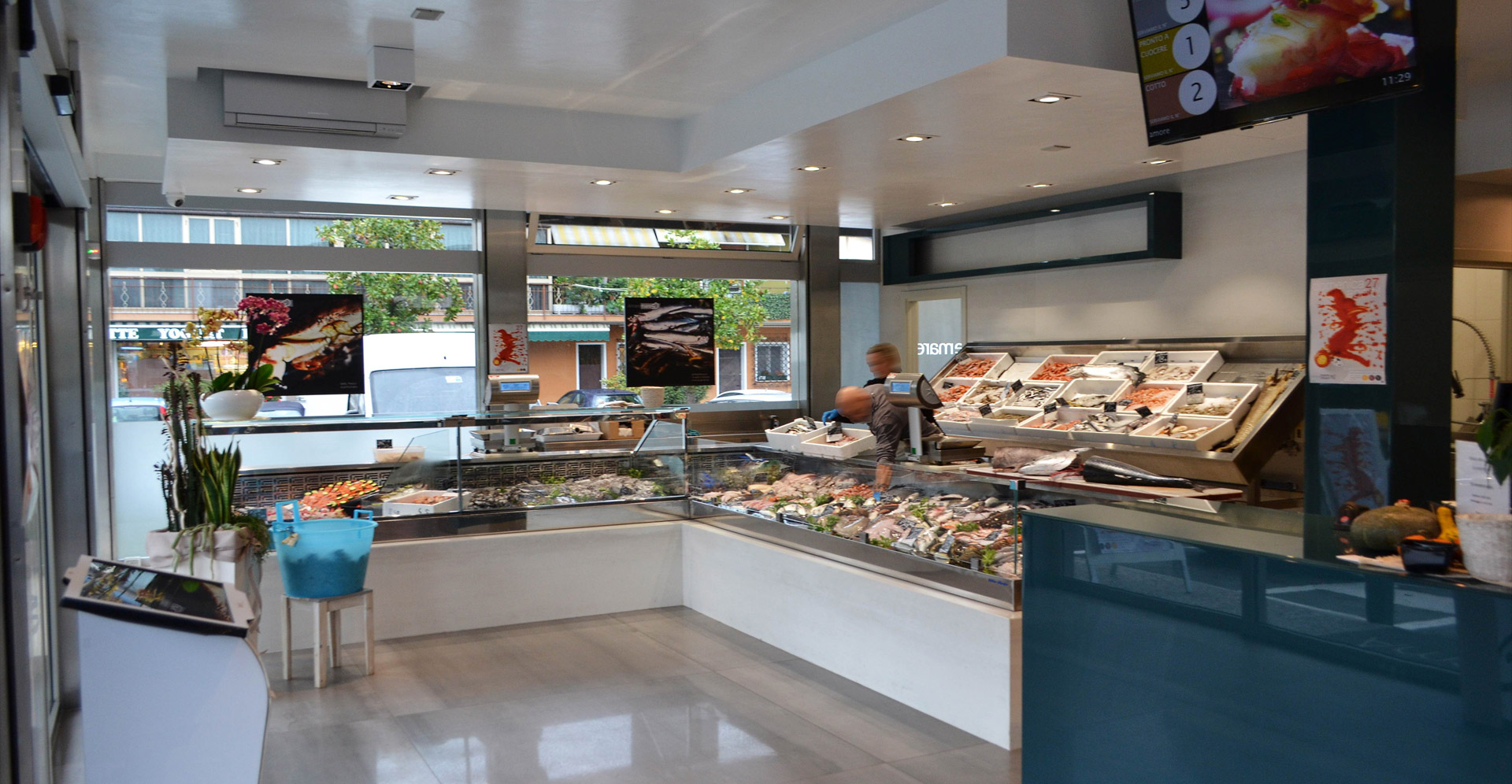 Vitrine poissonnerie