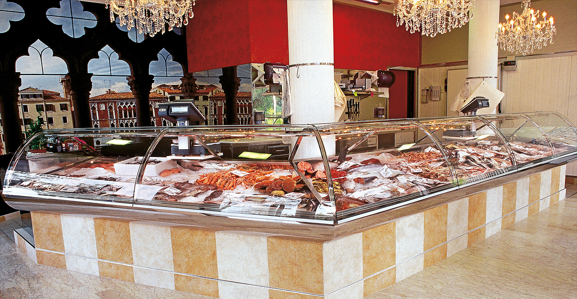 Vitrine poissonnerie